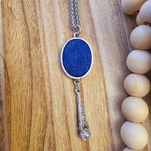 "Truth" pendant