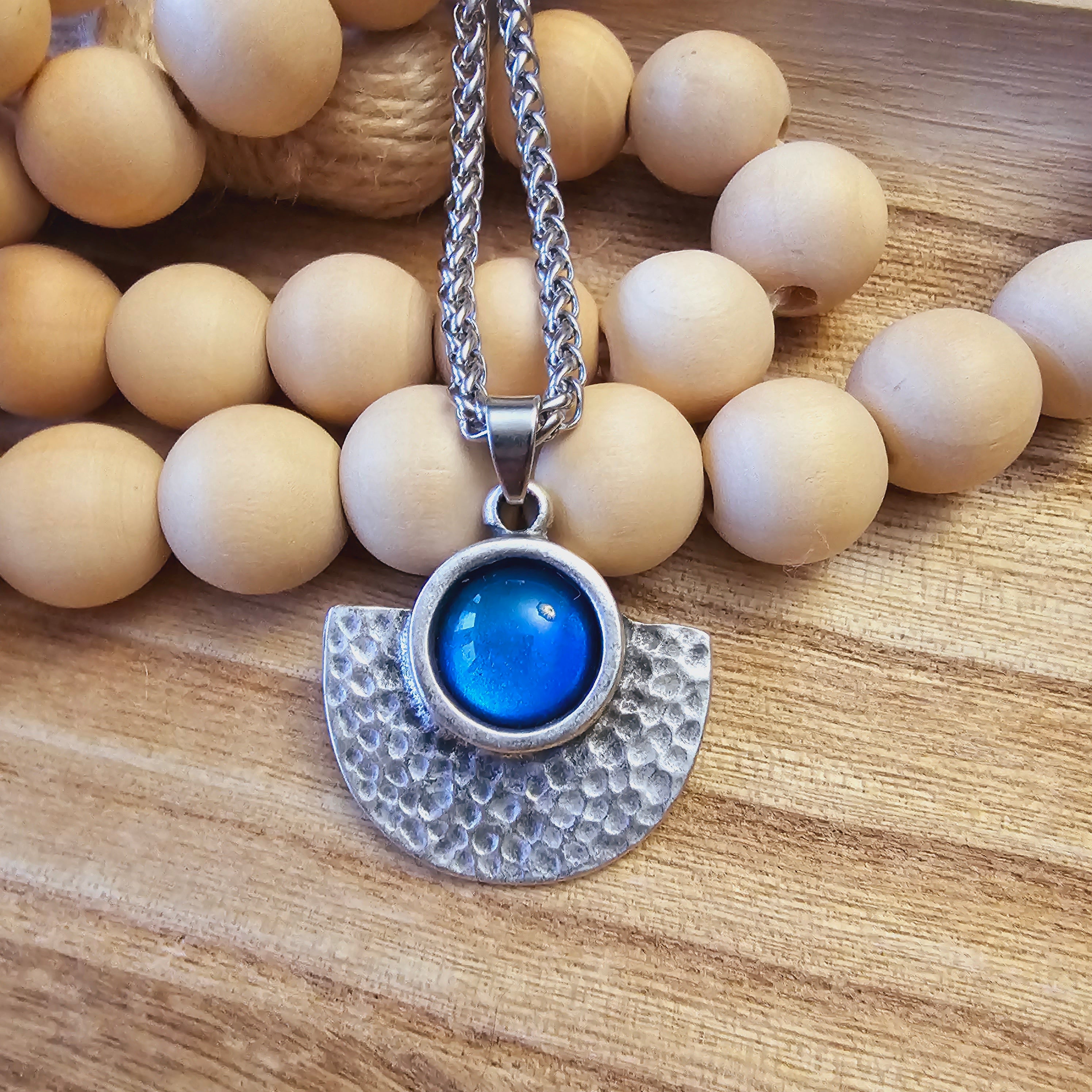 "Periwinkle" pendant
