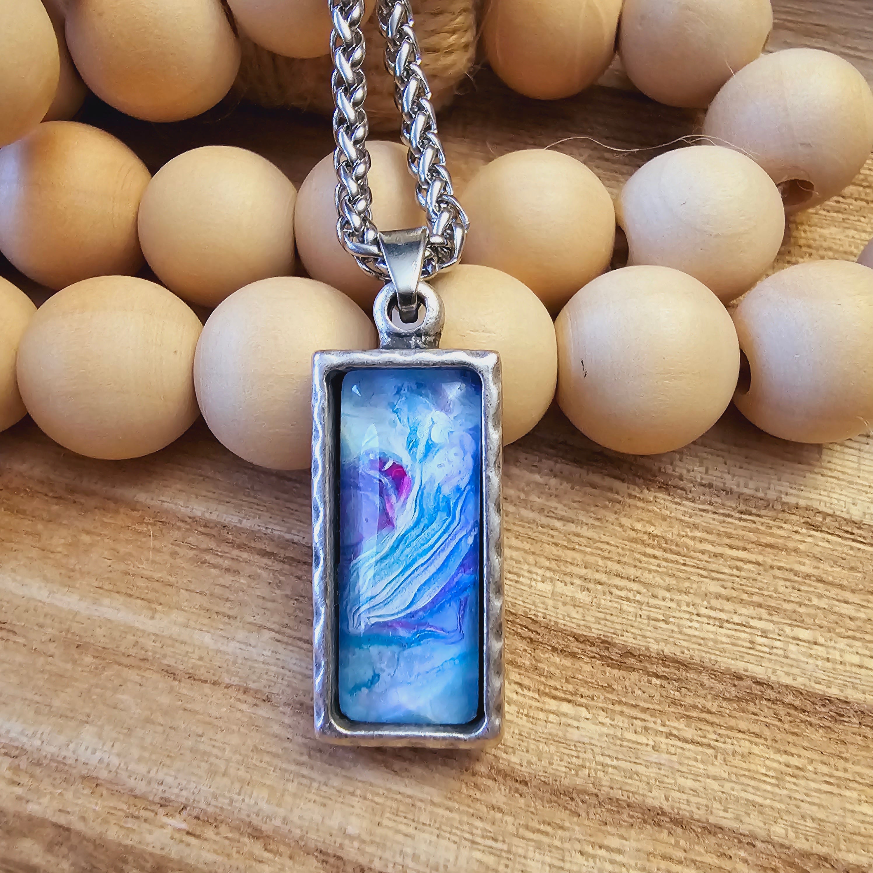 "Alaska" pendant