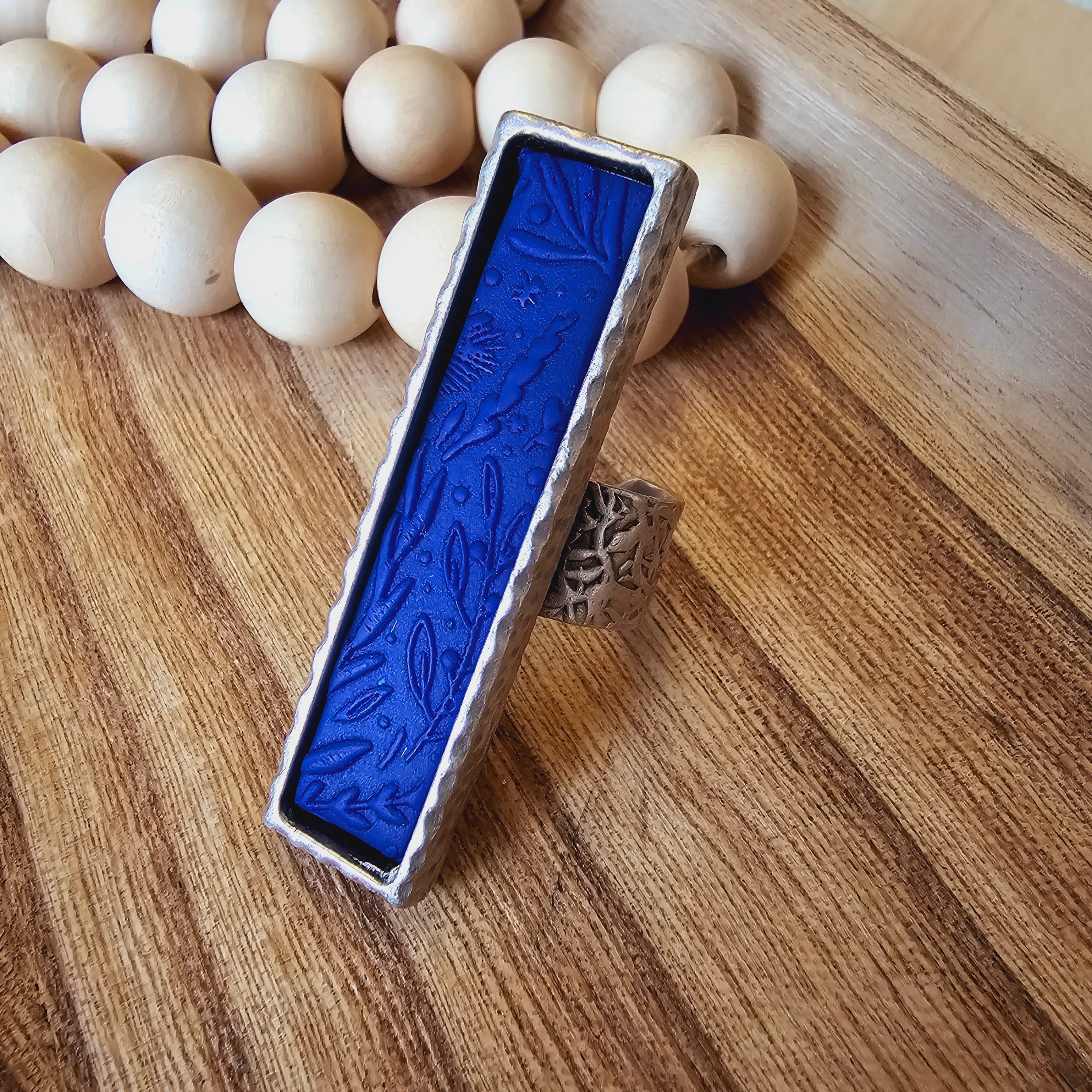 "Dream" ring