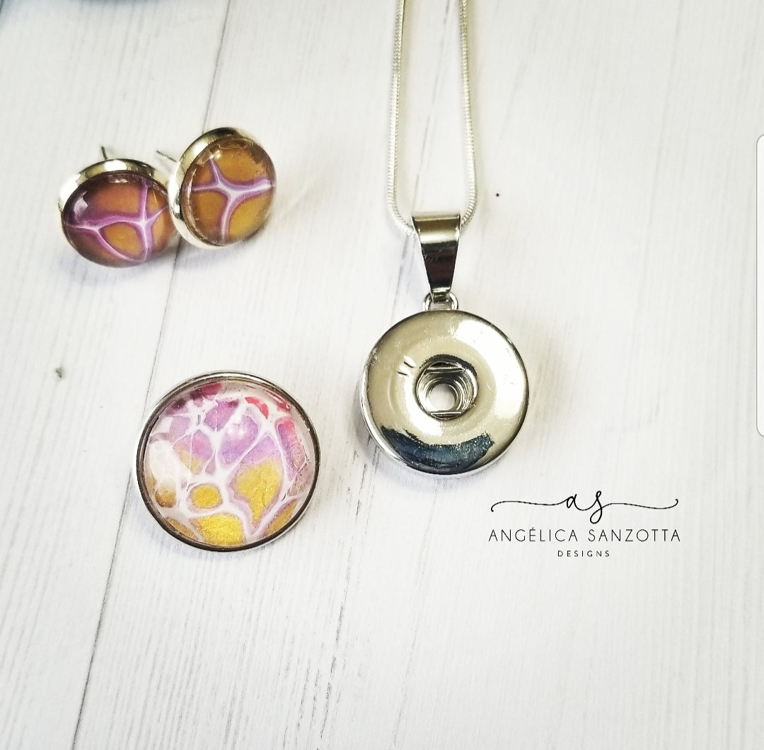 "Intertwined" snap charm necklace set