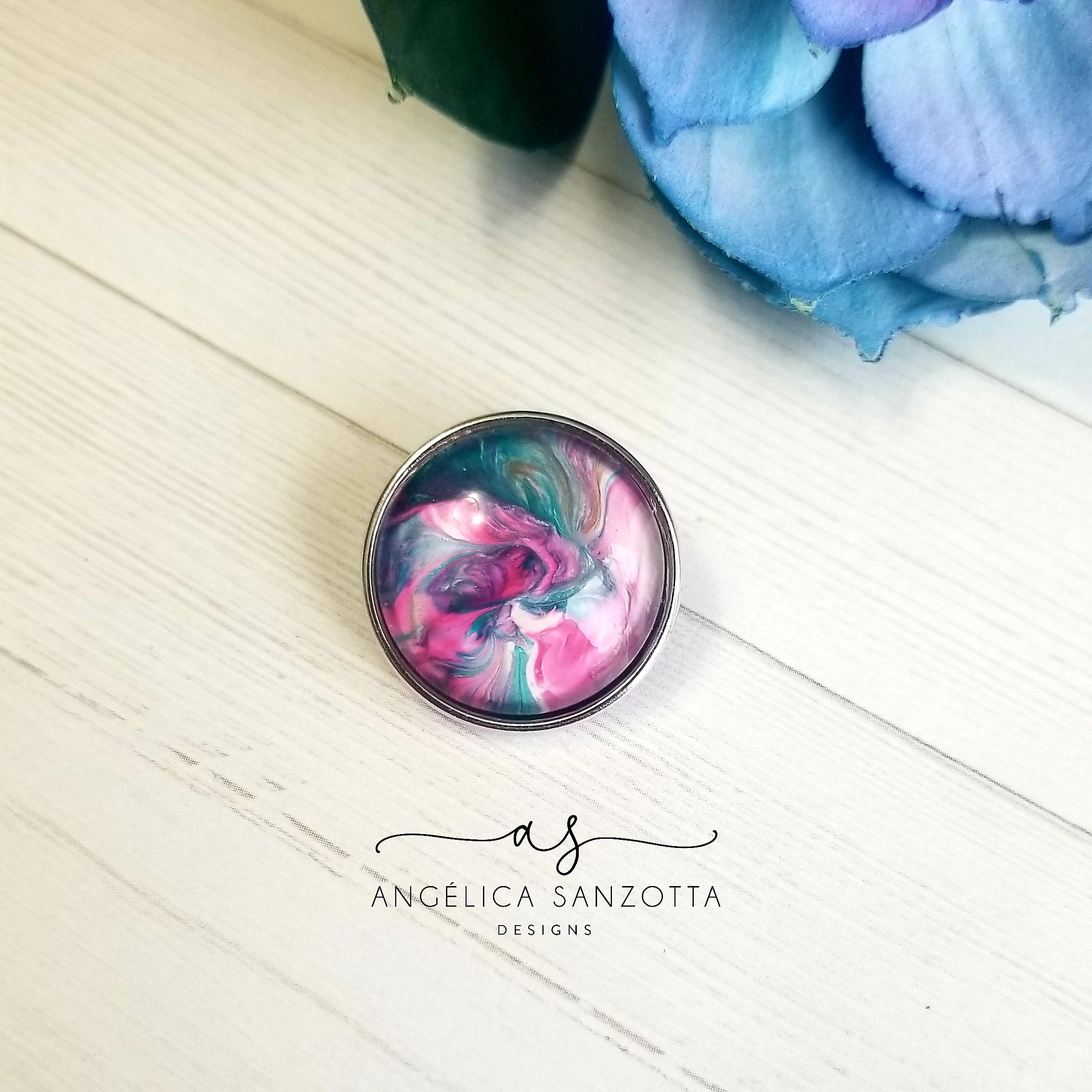"Pink Brush" 18 mm snap charm