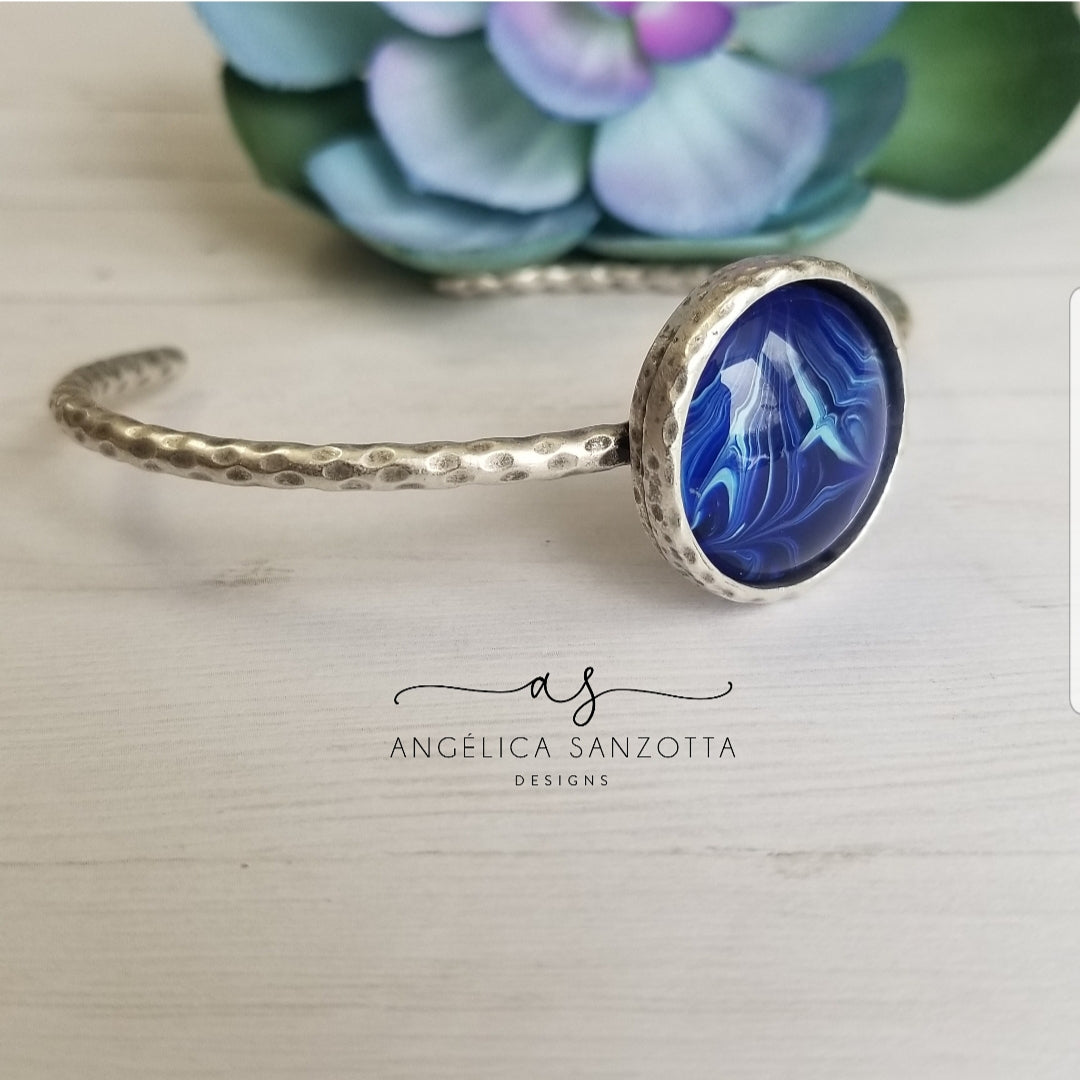 "Swirl" bracelet