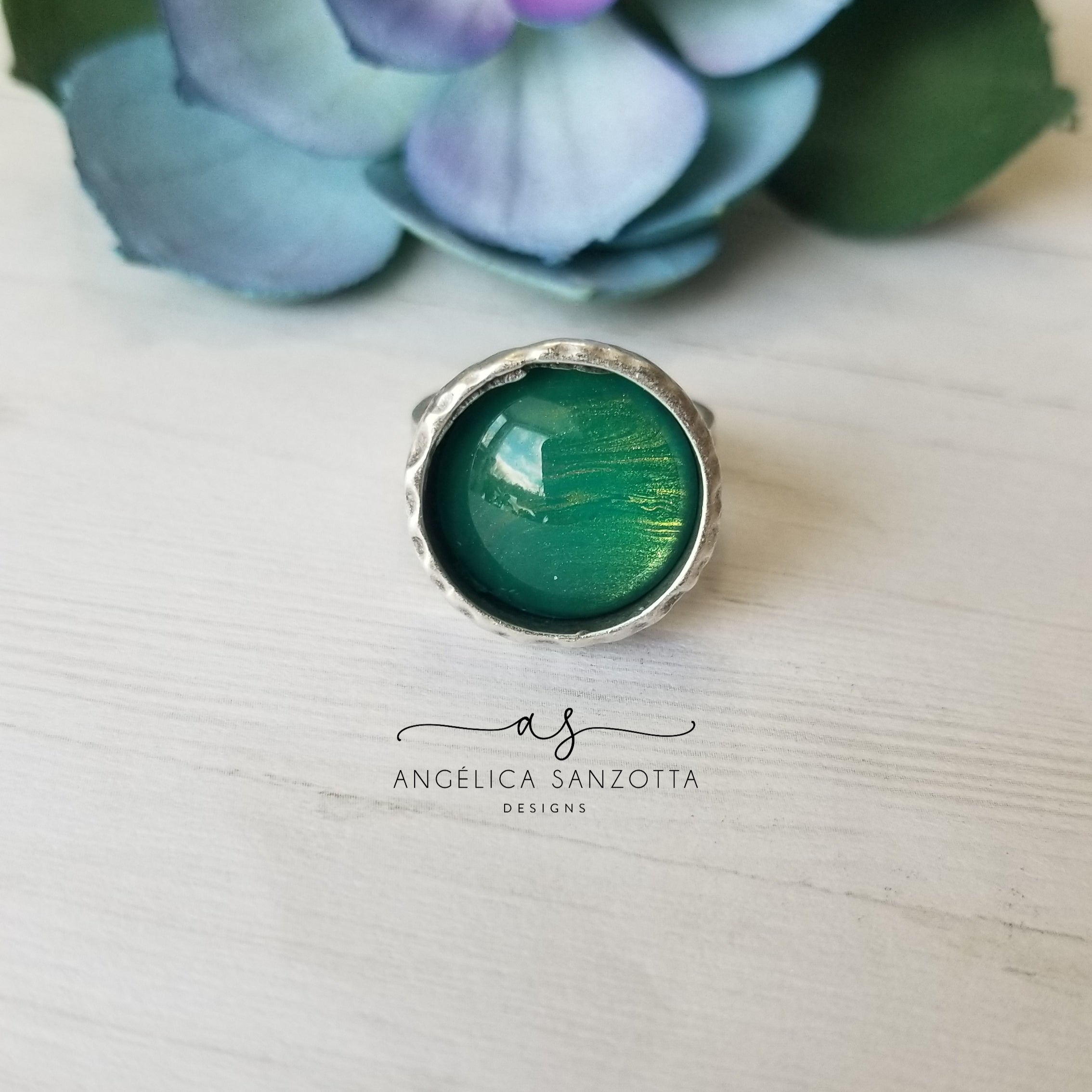 "Jade" ring