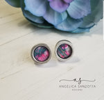 Load image into Gallery viewer, &quot;Dahlia&quot; stud earrings

