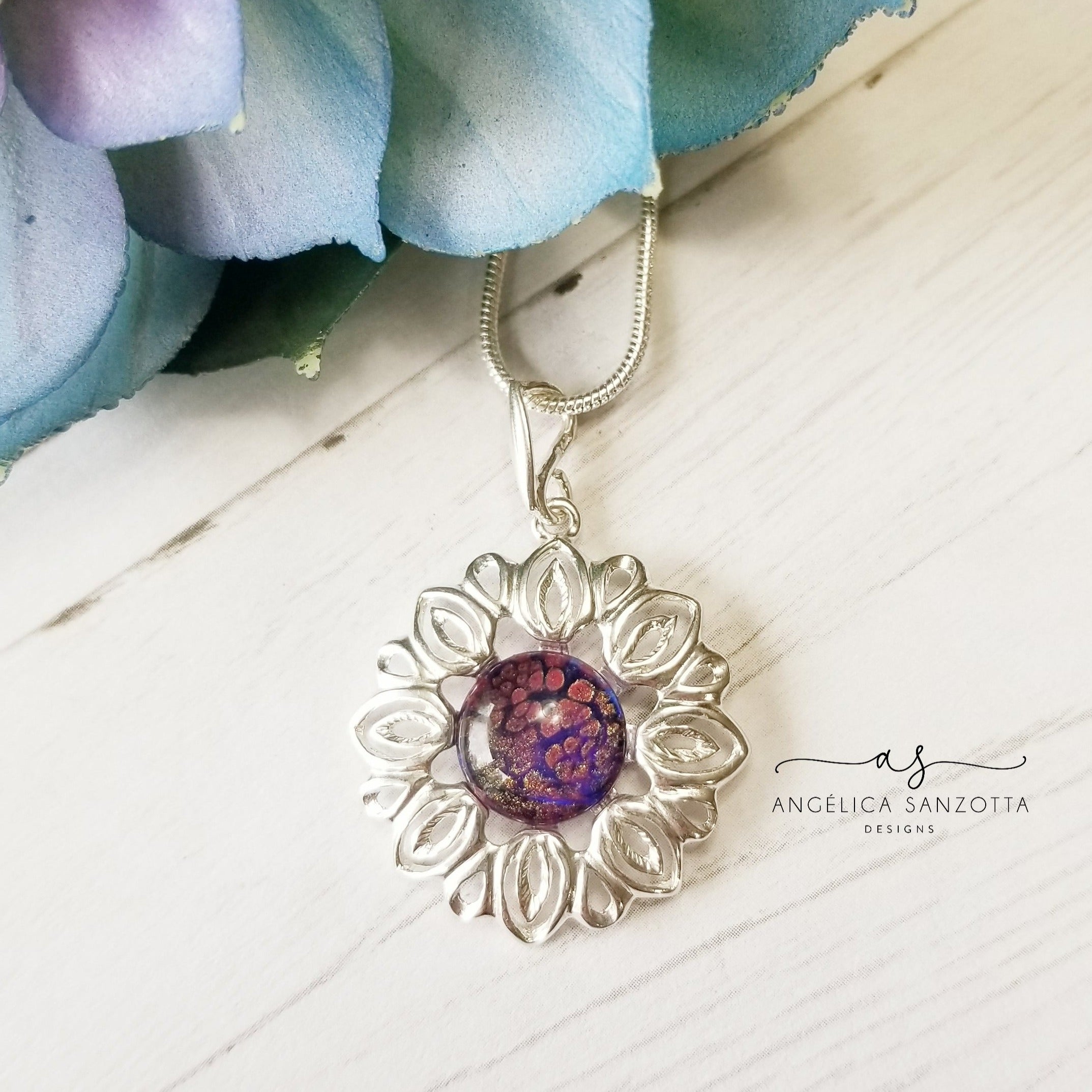 Sunflower pendant  - G & P Collection