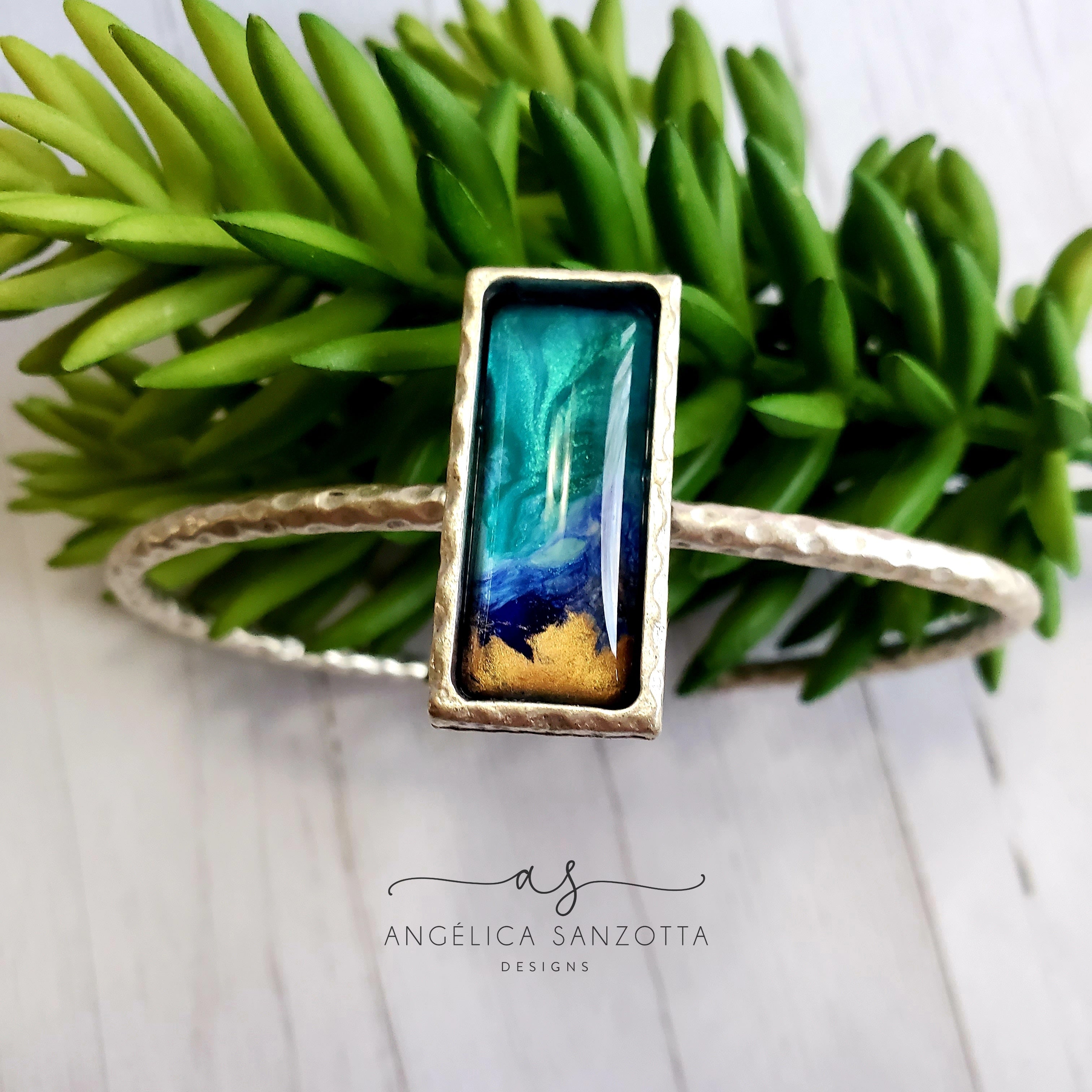 "Ocean" bracelet