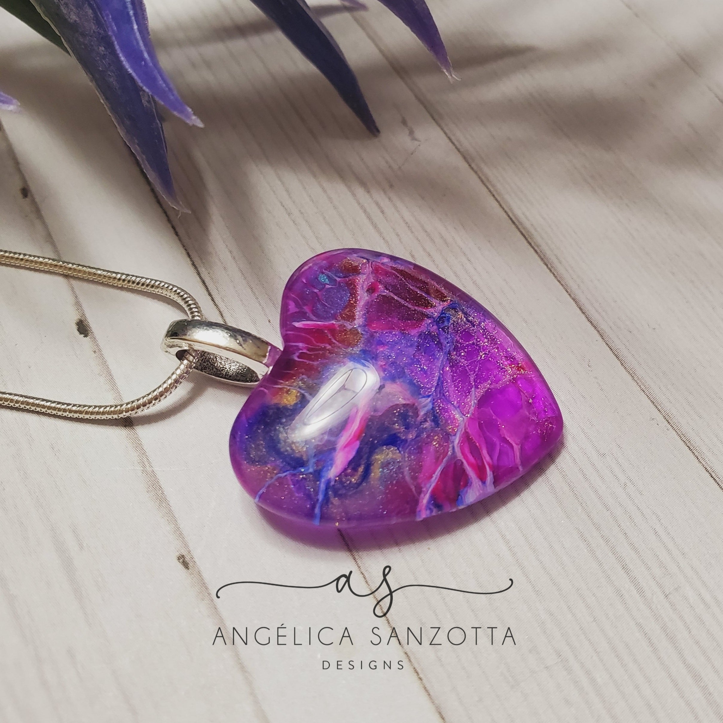 " Magenta" heart pendant