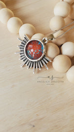 Load image into Gallery viewer, &quot;Sol&quot; pendant
