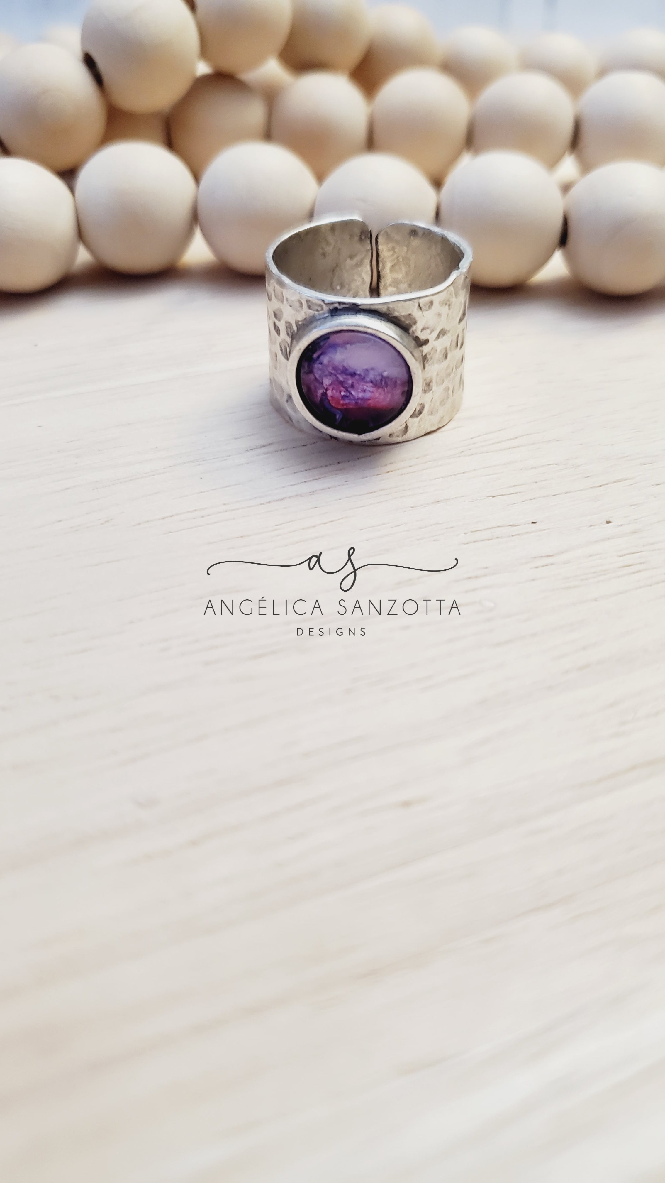 "Magenta" ring