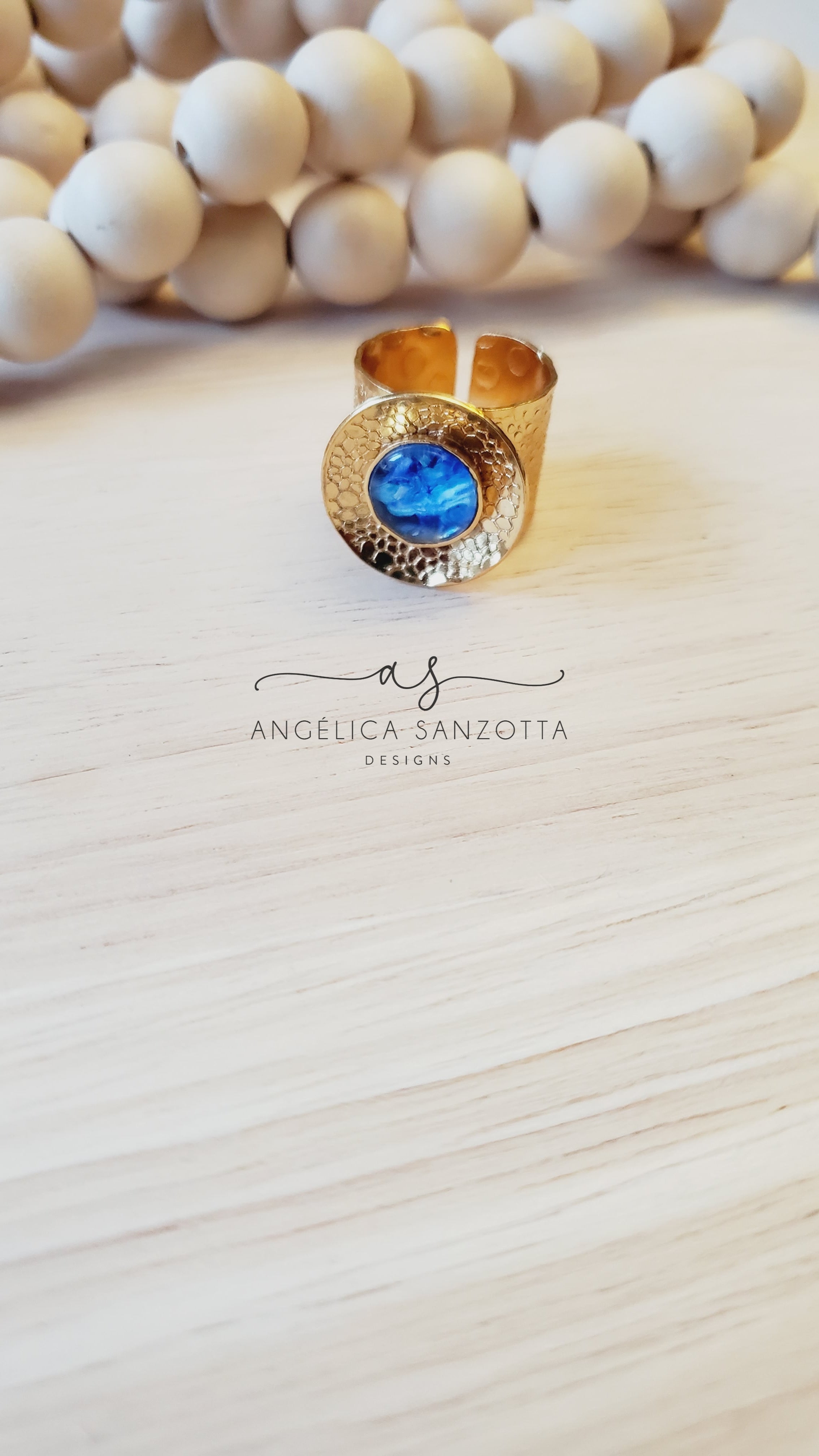 "Royal" ring